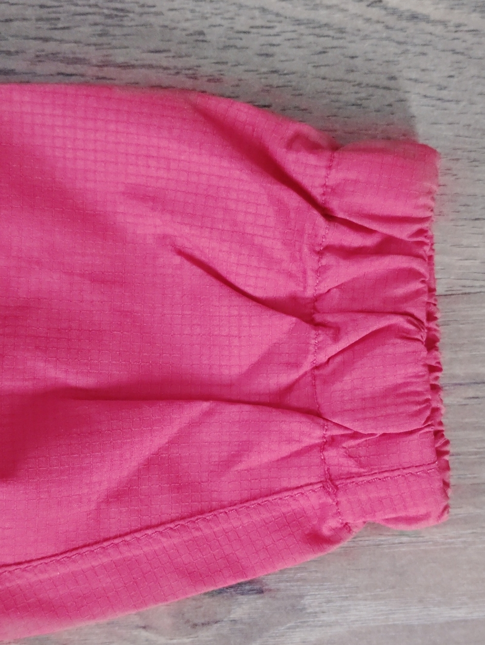 Canada Goose Red Kids Hooded Jacket with Teal Trim - Picture 12 of 12